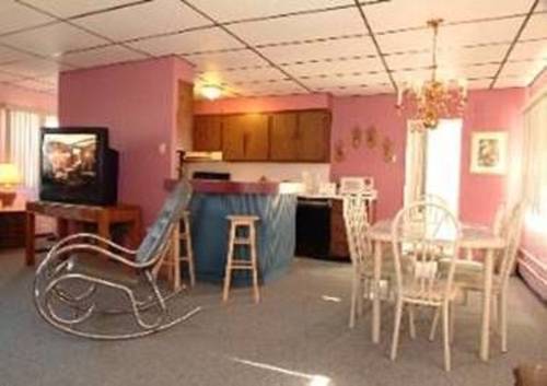 أوشن سيتي Coral Sands Motel الغرفة الصورة