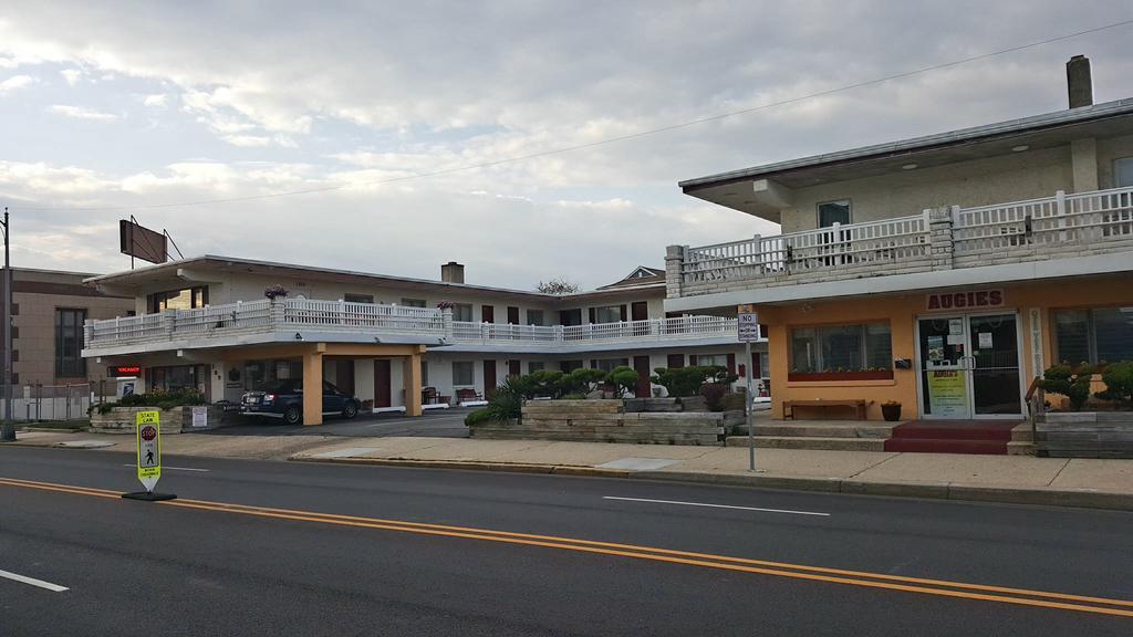 أوشن سيتي Coral Sands Motel المظهر الخارجي الصورة